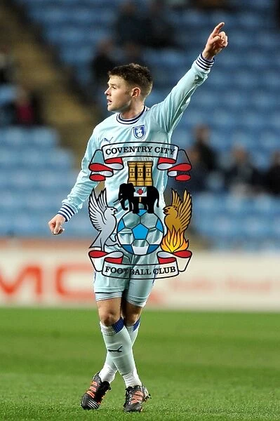 Npower Championship Showdown: Oliver Norwood of Coventry City vs Leeds United at Ricoh Arena (February 14, 2012)