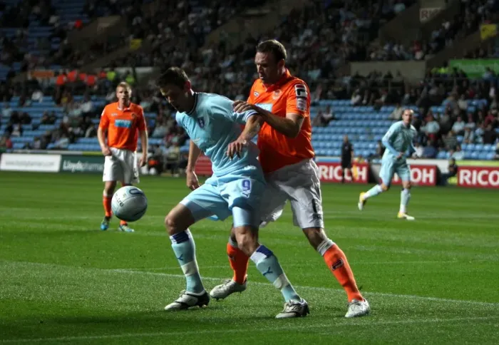 Framed Print : npower Football League Championship - Coventry City v Blackpool - Ricoh Arena Framed Print : npower Football League Championship - Coventry City v Blackpool - Ricoh Arena