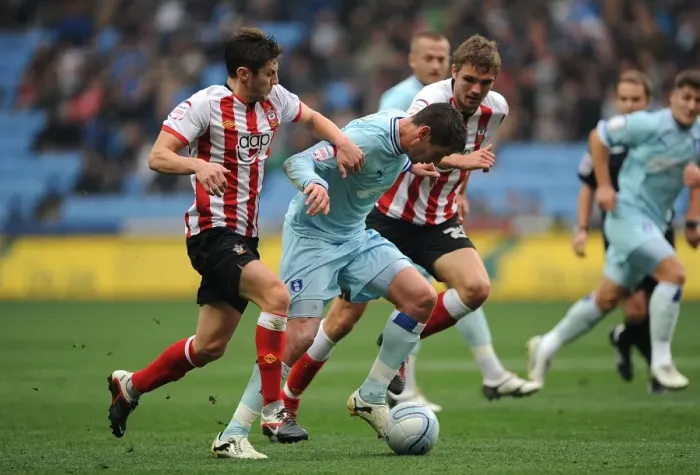 Framed Print : npower Football League Championship - Coventry City v Southampton - Ricoh Arena