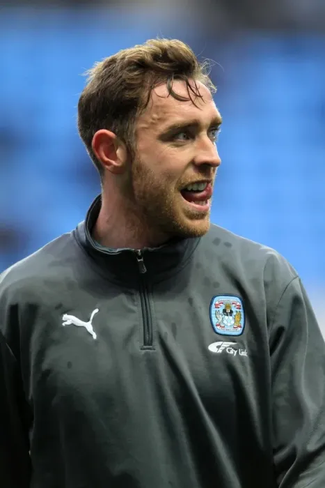 Framed Print : Richard Keogh in Action for Coventry City vs Millwall, Npower Championship (17-04-2012) - Ricoh Arena Framed Print : Richard Keogh in Action for Coventry City vs Millwall, Npower Championship (17-04-2012) - Ricoh Arena