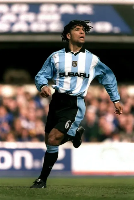 Framed Print : Richard Shaw in Action: Coventry City vs Ipswich Town (FA Carling Premiership, 21-04-2001) Framed Print : Richard Shaw in Action: Coventry City vs Ipswich Town (FA Carling Premiership, 21-04-2001)