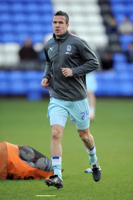 Framed Print : Richard Wood in Action for Coventry City vs. Peterborough United (17-12-2011, London Road) Framed Print : Richard Wood in Action for Coventry City vs. Peterborough United (17-12-2011, London Road)
