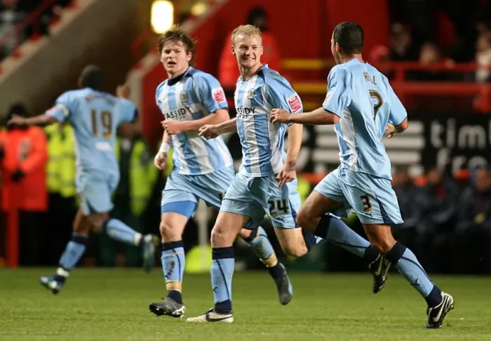 Framed Print : Robbie Simpson Scores the Opener: Coventry City's Triumph at The Valley in Championship Clash vs Charlton Athletic (09-12-2008) Framed Print : Robbie Simpson Scores the Opener: Coventry City's Triumph at The Valley in Championship Clash vs Charlton Athletic (09-12-2008)