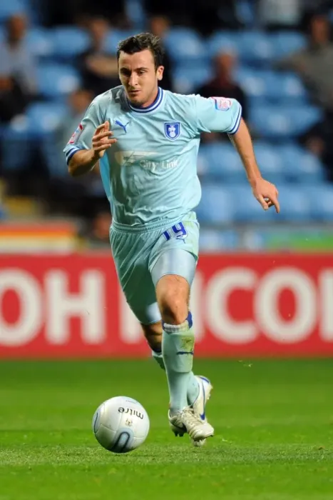Framed Print : Roy O'Donovan vs Blackpool: Coventry City Football Club in Npower Championship Action (27-09-2011)