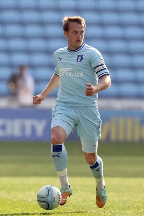 Framed Print : Sammy Clingan in Action: Coventry City vs Portsmouth at Ricoh Arena (2012) Framed Print : Sammy Clingan in Action: Coventry City vs Portsmouth at Ricoh Arena (2012)