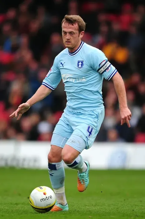 Framed Print : Sammy Clingan of Coventry City in Action against Watford (17-03-2012, Vicarage Road) Framed Print : Sammy Clingan of Coventry City in Action against Watford (17-03-2012, Vicarage Road)