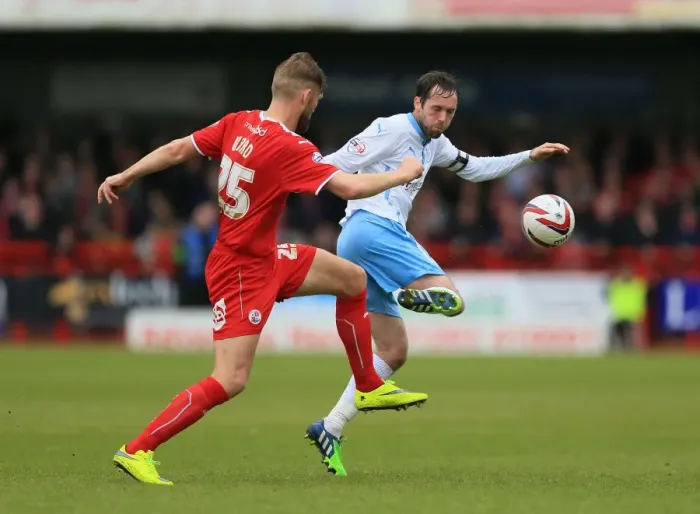 Framed Print : Sky Bet League One - Crawley Town v Coventry City - Broadfield Stadium Framed Print : Sky Bet League One - Crawley Town v Coventry City - Broadfield Stadium