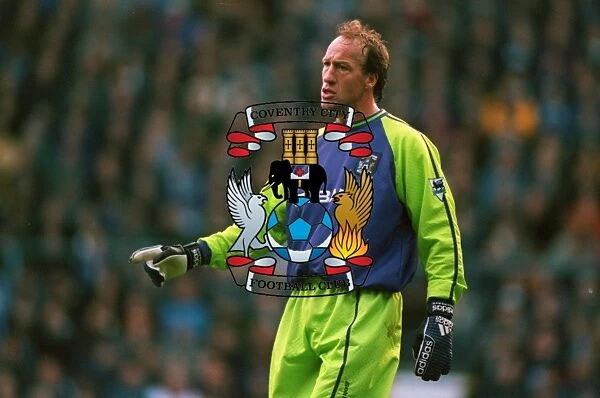 Steve Ogrizovic in Action: Coventry City vs Newcastle United, FA Carling Premiership