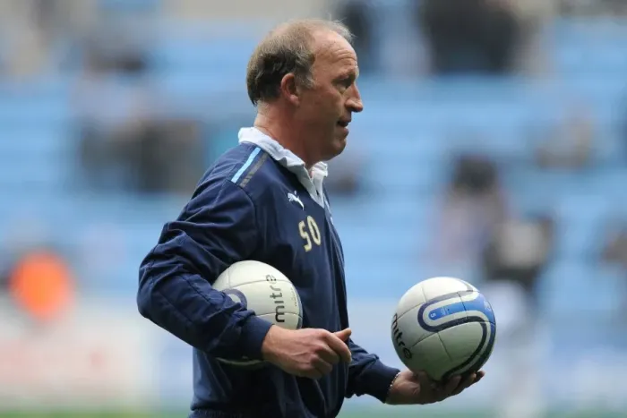 Framed Print : Steve Ogrizovic in Action: Coventry City vs. West Ham United (Npower Championship, 19-11-2011) Framed Print : Steve Ogrizovic in Action: Coventry City vs. West Ham United (Npower Championship, 19-11-2011)