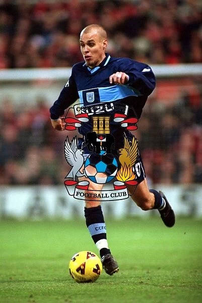Tomas Antonelius in Action: Coventry City vs Nottingham Forest (Division One, 2001)