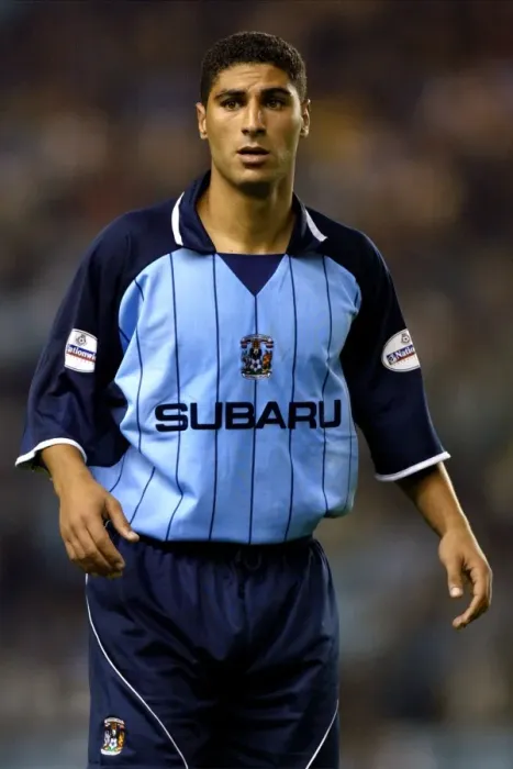 Framed Print : Youssef Safri in Action: Coventry City vs Nottingham Forest (Nationwide League Division One, 27-08-2003) Framed Print : Youssef Safri in Action: Coventry City vs Nottingham Forest (Nationwide League Division One, 27-08-2003)