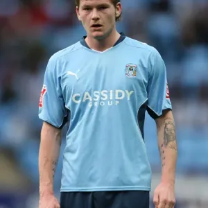 Aron Gunnarsson in Action: Coventry City vs. Reading (Championship 2009) Aron Gunnarsson in Action: Coventry City vs. Reading (Championship 2009)