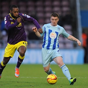 Battle for the Ball: Coventry City vs Notts County - John Fleck vs Youann Arquin in Sky Bet League One