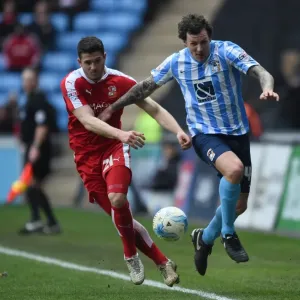 Battle for the Ball: Coventry City vs Swindon Town in Sky Bet League One