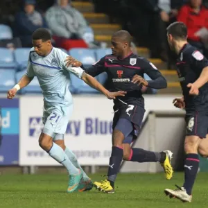 Battle for Possession: Coventry City vs Preston North End, Npower Football League One, Ricoh Arena Battle for Possession: Coventry City vs Preston North End, Npower Football League One, Ricoh Arena