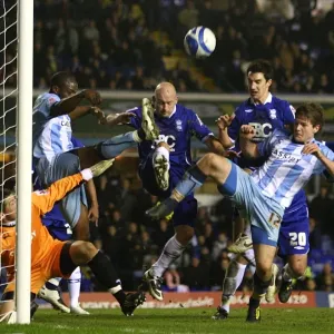 Battleground Birmingham: Lee Carsley Clashes with Coventry City's Osbourne and Gunnarsson in Championship Showdown (03-11-2008) Battleground Birmingham: Lee Carsley Clashes with Coventry City's Osbourne and Gunnarsson in Championship Showdown (03-11-2008)