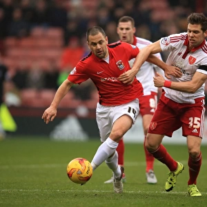 Battling for the Ball: Hammond vs. Cole - Sky Bet League One Rivalry at Bramall Lane