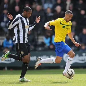 Callum Wilson Slips Past Krystian Pearce: Coventry City vs Notts County, Npower League One Callum Wilson Slips Past Krystian Pearce: Coventry City vs Notts County, Npower League One