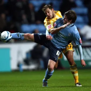 A Championship Battle: Aron Gunnarsson vs Alan Smith - Coventry City vs Newcastle United (09-12-2009) A Championship Battle: Aron Gunnarsson vs Alan Smith - Coventry City vs Newcastle United (09-12-2009)