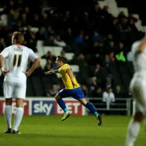 Chris Maguire's Double: Coventry City Claims Sky Bet League One Victory over Milton Keynes Dons Chris Maguire's Double: Coventry City Claims Sky Bet League One Victory over Milton Keynes Dons