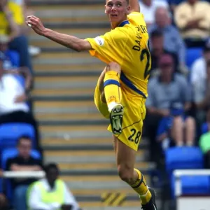 Clash in Division One: Coventry City vs. Reading - Davenport's Determination (17-08-2001) Clash in Division One: Coventry City vs. Reading - Davenport's Determination (17-08-2001)