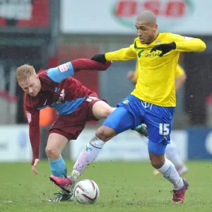 Clash at Glanford Park: Leon Clarke vs Mark Duffy - Coventry City vs Scunthorpe United, Football League One Clash at Glanford Park: Leon Clarke vs Mark Duffy - Coventry City vs Scunthorpe United, Football League One