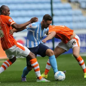 Clash at Ricoh Arena: Adam Armstrong vs. Emmerson Boyce - Sky Bet League One Showdown Clash at Ricoh Arena: Adam Armstrong vs. Emmerson Boyce - Sky Bet League One Showdown