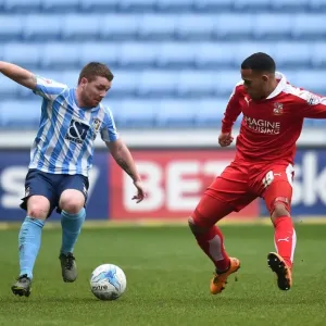 Clash at Ricoh Arena: Coventry City vs Swindon Town - John Fleck vs Louis Thompson