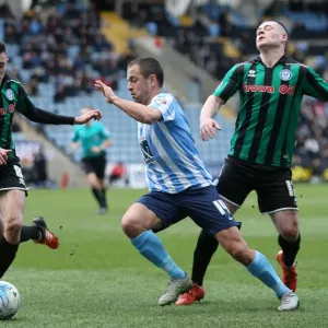 Clash at the Ricoh: Joe Cole vs Matty Lund - Coventry City vs Rochdale, Sky Bet League One
