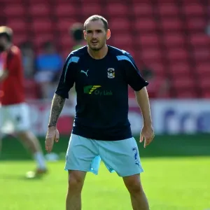 Coventry City FC: David Bell in Pre-Match Warm-Up at Oakwell Stadium Against Barnsley (Npower Football League Championship, 01-10-2011) Coventry City FC: David Bell in Pre-Match Warm-Up at Oakwell Stadium Against Barnsley (Npower Football League Championship, 01-10-2011)