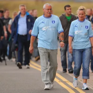 Coventry City vs Derby County: Fans Gathering at Ricoh Arena for Championship Showdown Coventry City vs Derby County: Fans Gathering at Ricoh Arena for Championship Showdown