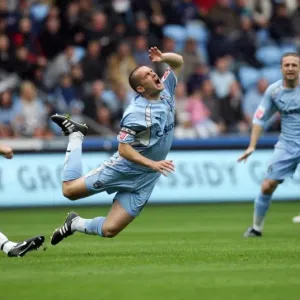 Coventry City vs. Hull City: Championship Clash – Michael Doyle Tripped by Damien Delaney (2007) Coventry City vs. Hull City: Championship Clash – Michael Doyle Tripped by Damien Delaney (2007)