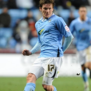 Coventry City vs Middlesbrough: Aron Gunnarsson at Ricoh Arena (Npower Championship, 04-12-2010)