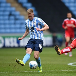Coventry City vs Swindon Town: Clash at Ricoh Arena - Andy Rose vs Louis Thompson