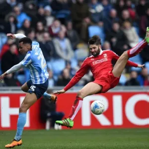 Coventry City vs Swindon Town Rivalry: Jacob Murphy vs Jordan Turnbull Clash in Sky Bet League One