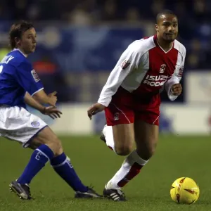 Coventry City's Eric Deloumeaux Outmaneuvers David Connolly of Leicester City (08-11-2004) Coventry City's Eric Deloumeaux Outmaneuvers David Connolly of Leicester City (08-11-2004)