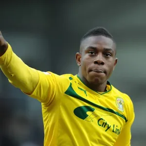 Coventry City's Franck Moussa Scores Thrilling Goal: Victory Over Notts County (Npower League One, Meadow Lane) Coventry City's Franck Moussa Scores Thrilling Goal: Victory Over Notts County (Npower League One, Meadow Lane)