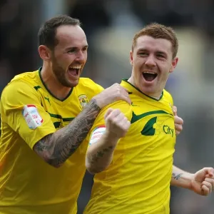 Coventry City's John Fleck and David Bell: Celebrating a Goal in Npower League One Match Against Notts County at Meadow Lane Coventry City's John Fleck and David Bell: Celebrating a Goal in Npower League One Match Against Notts County at Meadow Lane
