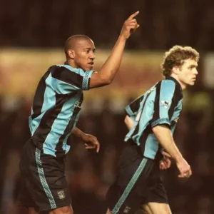 FA Carling Premiership - Coventry City v Arsenal FA Carling Premiership - Coventry City v Arsenal