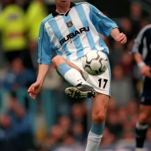 Gary Breen of Coventry City vs. Tottenham Hotspur in FA Carling Premiership (14-10-2000) Gary Breen of Coventry City vs. Tottenham Hotspur in FA Carling Premiership (14-10-2000)