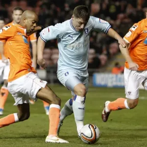 Gary Deegan Dodges Ludovic Sylvestre: Tight Chase in Coventry City vs Blackpool (31-01-2012) Gary Deegan Dodges Ludovic Sylvestre: Tight Chase in Coventry City vs Blackpool (31-01-2012)