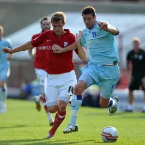 Intense Battle for Control: Wiseman vs. Jutkiewicz at Oakwell Stadium - Npower Championship Showdown (01-10-2011) Intense Battle for Control: Wiseman vs. Jutkiewicz at Oakwell Stadium - Npower Championship Showdown (01-10-2011)