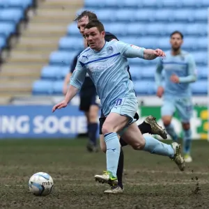 Intense Rivalry: John Fleck vs. Ritchie Humphries Battle in Coventry City vs. Hartlepool United Npower League One Match Intense Rivalry: John Fleck vs. Ritchie Humphries Battle in Coventry City vs. Hartlepool United Npower League One Match