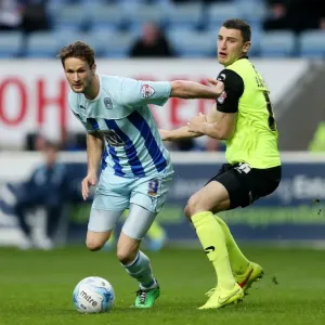 Intense Rivalry: Proschwitz vs. Kelly at Ricoh Arena - Coventry City vs Oldham Athletic (Sky Bet League One)