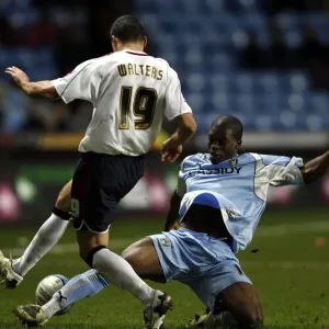 Isaac Osbourne vs. Jon Walters: Intense Moment in Coventry City vs. Ipswich Town Championship Clash (2007) Isaac Osbourne vs. Jon Walters: Intense Moment in Coventry City vs. Ipswich Town Championship Clash (2007)