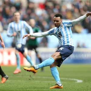 Jacob Murphy's Dramatic Shot Saved by Josh Lillis: Coventry City vs Rochdale (Sky Bet League One)