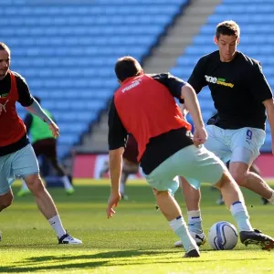 Lucas Jutkiewicz Gearing Up: Coventry City's Star Forward in Focus during Warm-Up vs Burnley (October 2011) Lucas Jutkiewicz Gearing Up: Coventry City's Star Forward in Focus during Warm-Up vs Burnley (October 2011)
