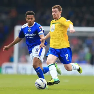 Midfield Battle: Smith vs. Fleck at Boundary Park - Coventry City vs. Oldham Athletic (Sky Bet League One, 21-04-2014) Midfield Battle: Smith vs. Fleck at Boundary Park - Coventry City vs. Oldham Athletic (Sky Bet League One, 21-04-2014)