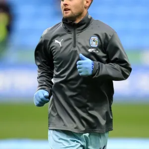 Oliver Norwood in Action: Coventry City vs. Millwall, Npower Championship (17-04-2012, Ricoh Arena) Oliver Norwood in Action: Coventry City vs. Millwall, Npower Championship (17-04-2012, Ricoh Arena)