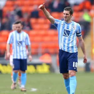Sam Ricketts Thumbs Up: Coventry City Takes the Lead Against Blackpool in Sky Bet League One (2015-16)